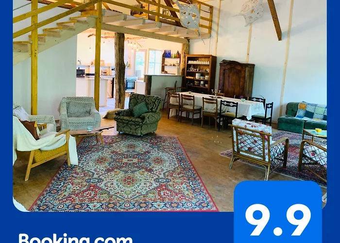 Home Of Arts And Creation, Erdei Alkoto Studio