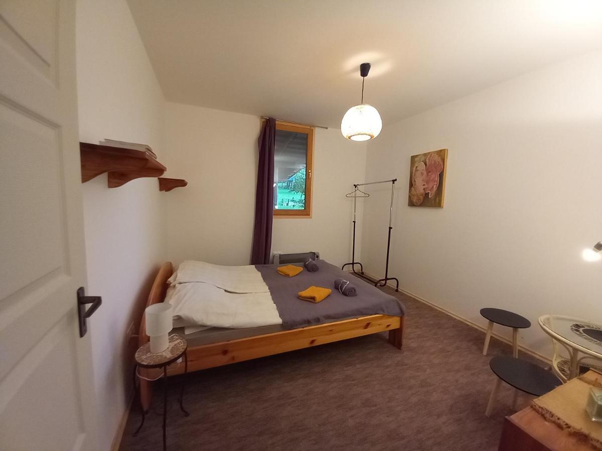 Apartamento Of Arts And Creation, Erdei Alkoto *